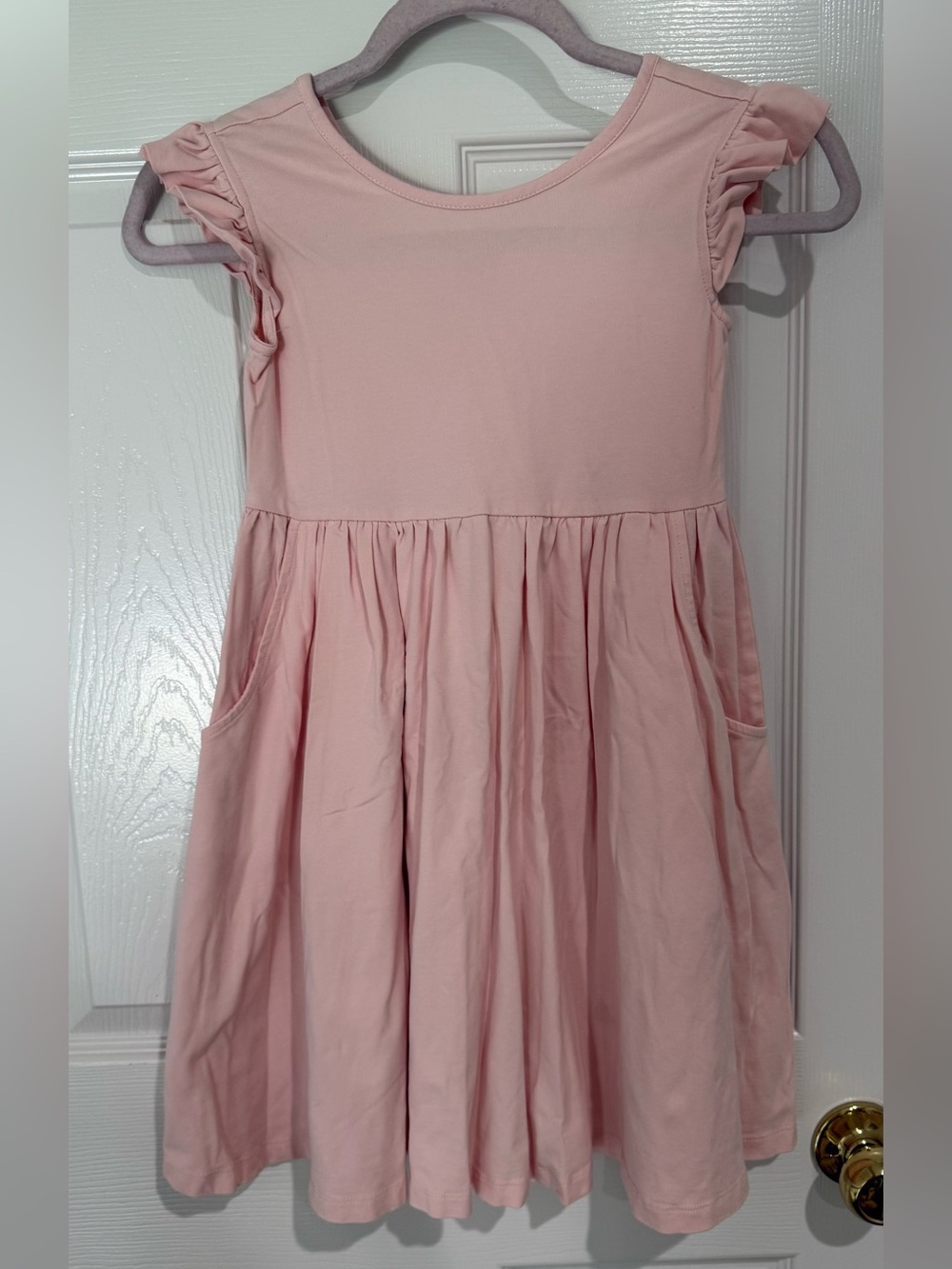 Hanna Andersson Light Pink Ruffle Sleeve Knit Dress